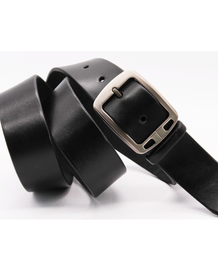 Classic Men's genuine leather belt with metal buckle